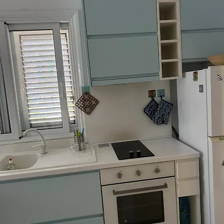 Skylark - Free Parking דירה דרמי