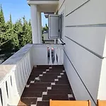 Skylark - Free Parking * Dhërmi